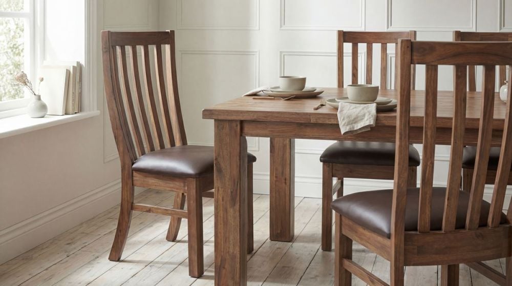 Lawson 2250 Table + 8 Lawson Dining Chairs