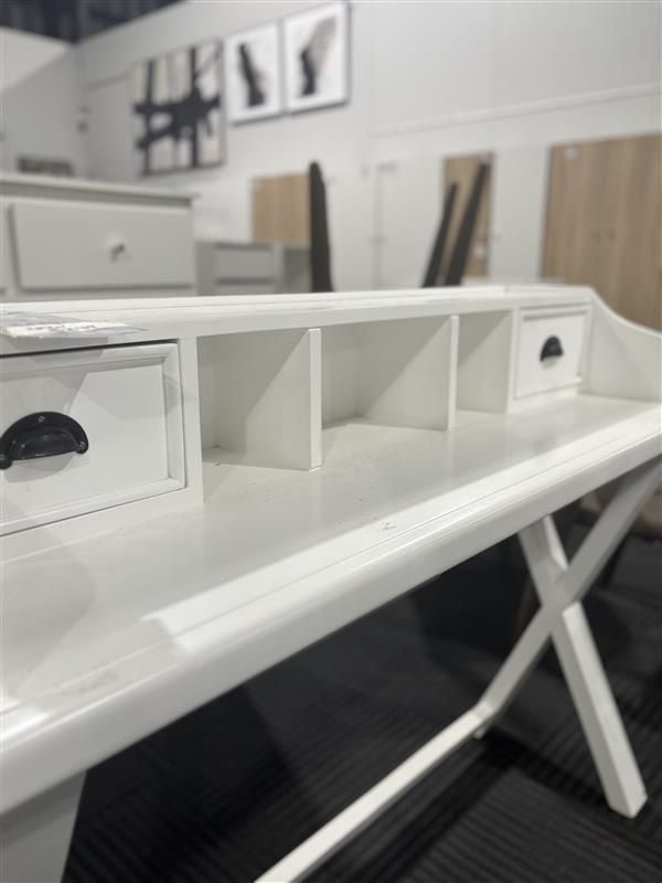 Clearance - Halifax Desk with Hutch - 2 Drws - White