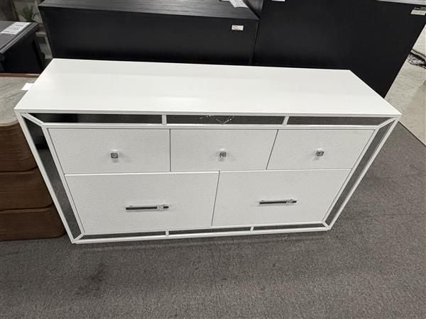 Cortana Dressing Table Base - White