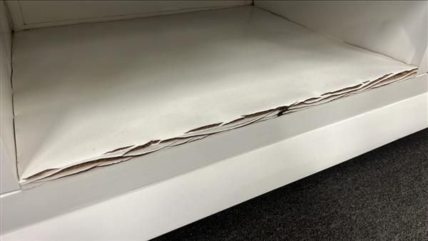 Clearance - Opium Entertainment Unit (Damaged shelf)