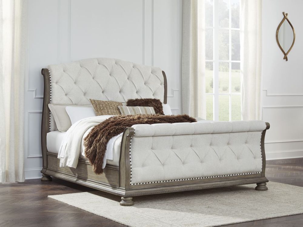 Ardenfield Queen Bedroom Suite With Dressing Table & Mirror