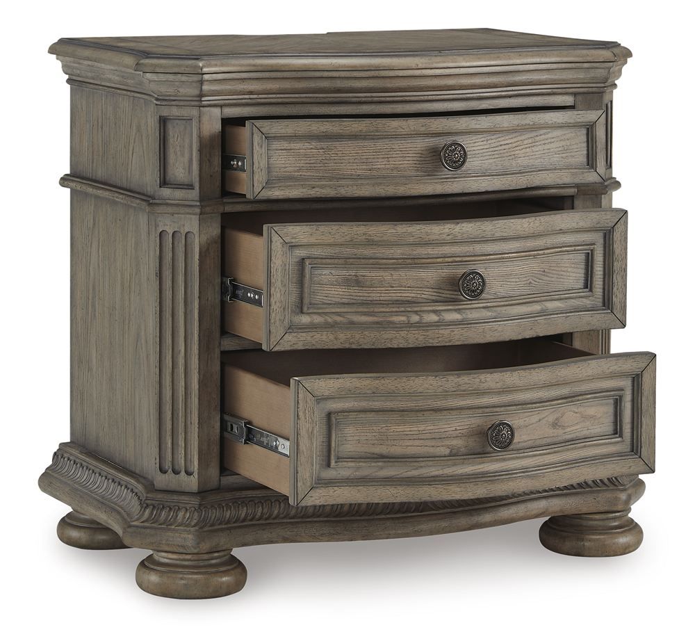 Ardenfield Queen Bedroom Suite With Dressing Table & Mirror