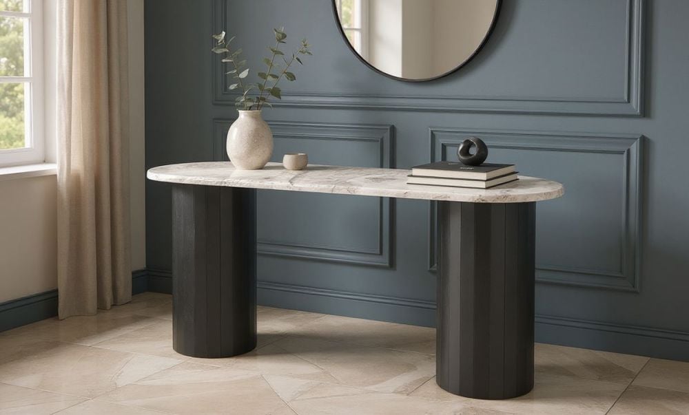 Capri 1600 Hall Table - Black