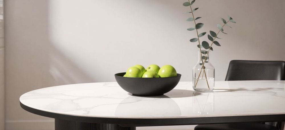 Como 2100 Dining Table - Black