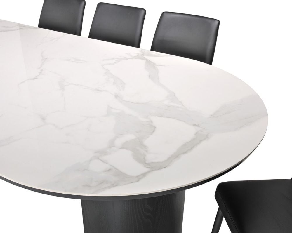 Como 2400 Dining Table - Black