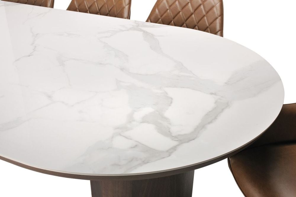 Como 2400 Dining Table - Walnut