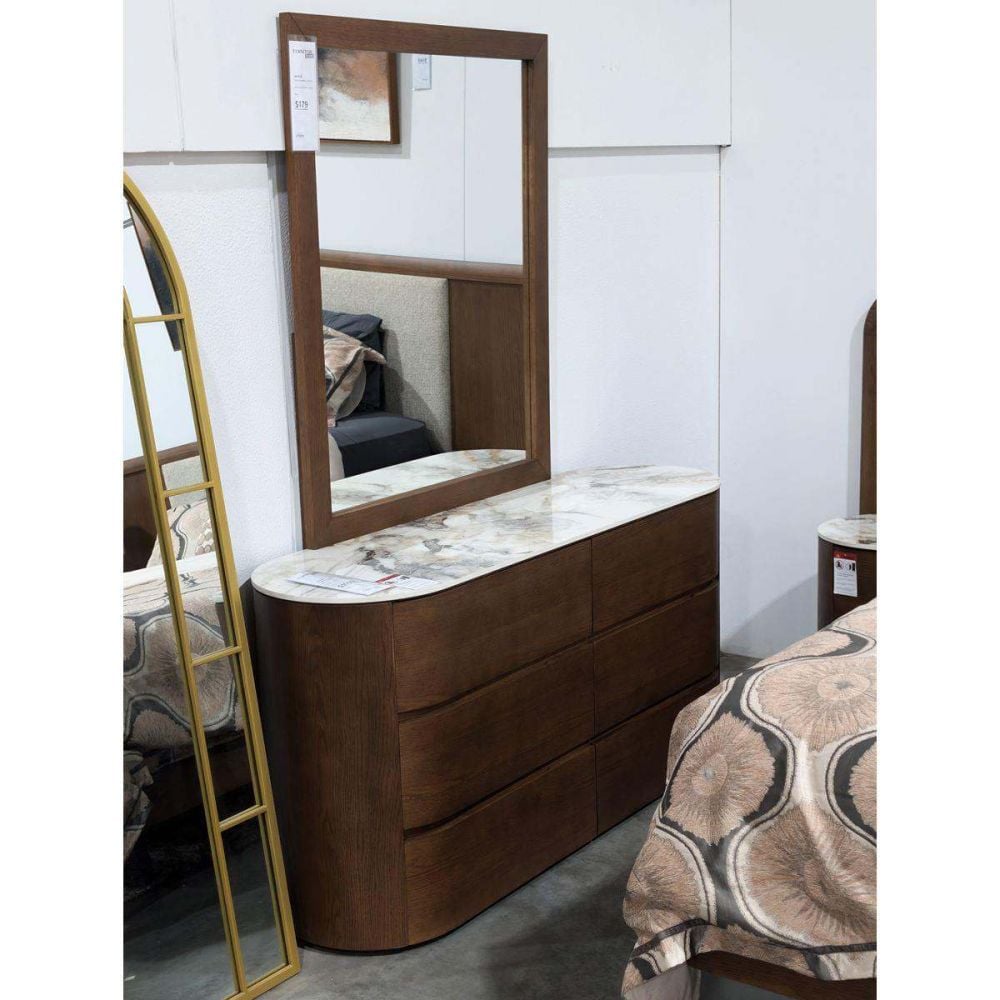 Sadiqa King Bedroom Suite With Dresser Base