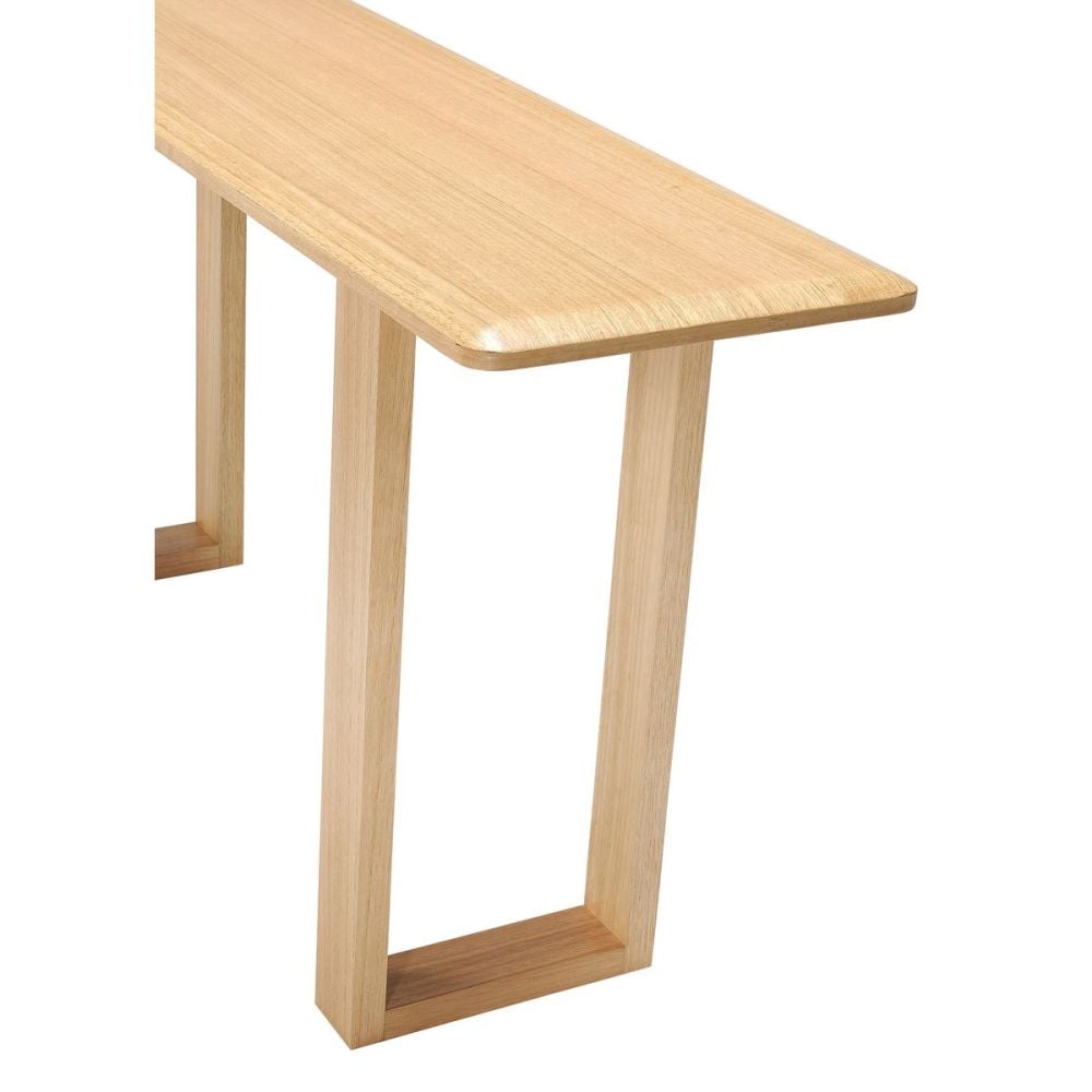 Hunter Hall Table