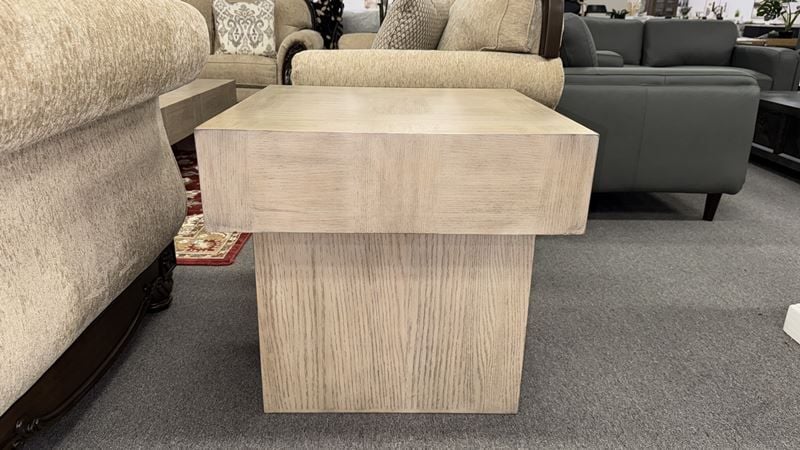 Clearance - Jorlaina Lamp Table