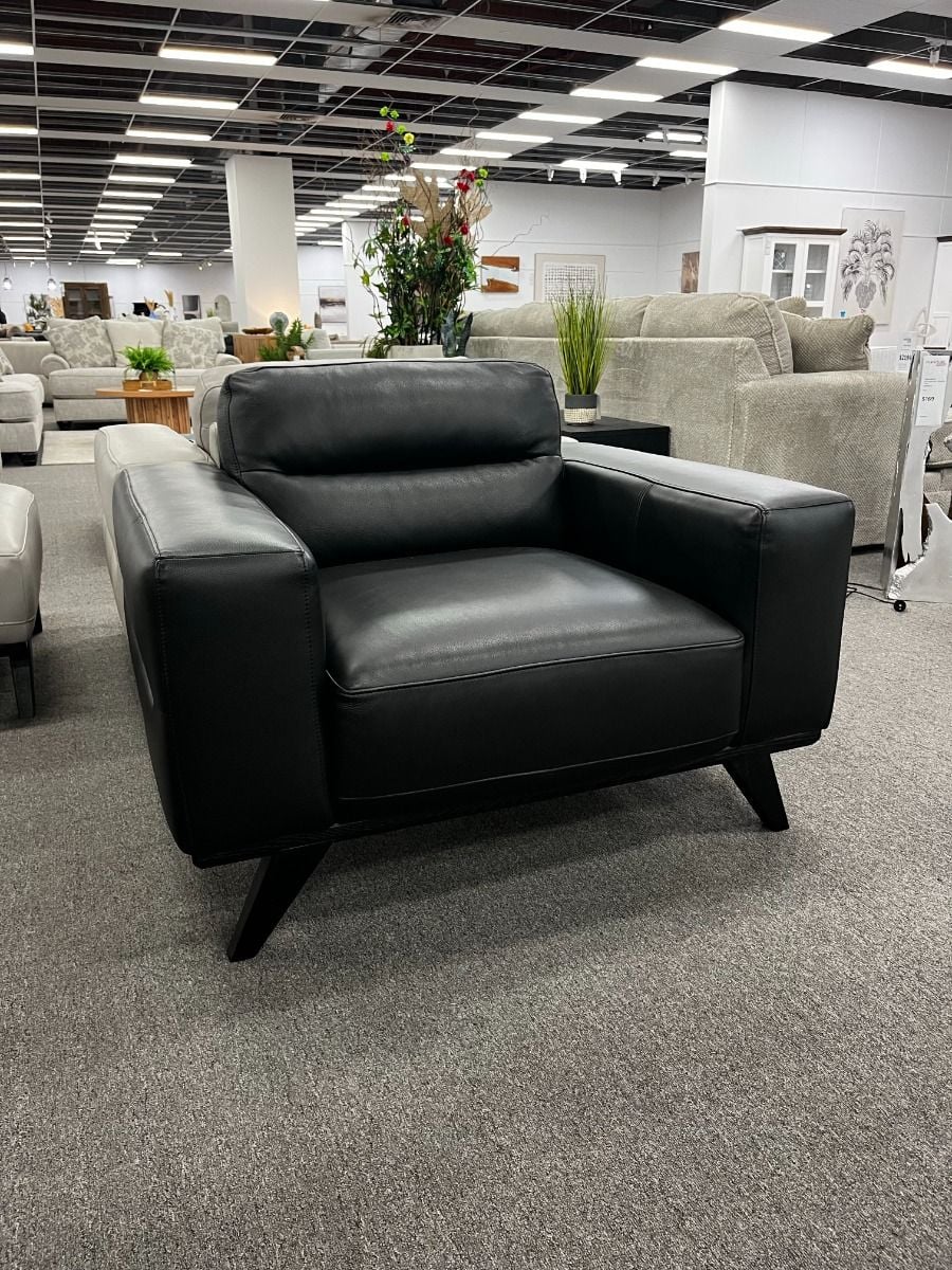 Matera Armchair Black Leather Ebony Oak Leg