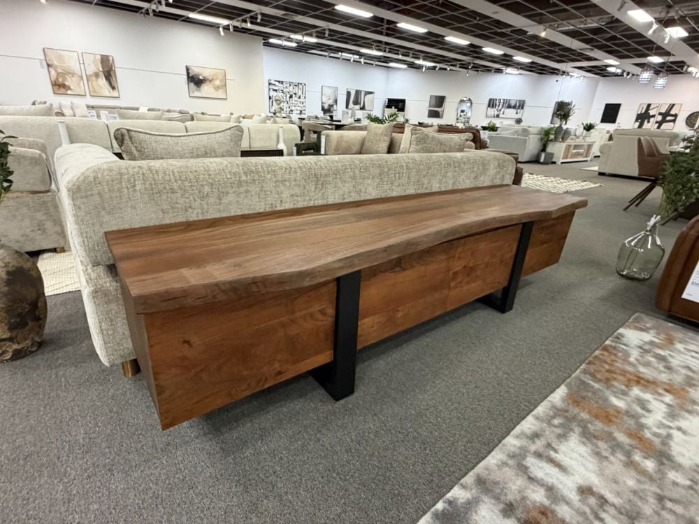 Macedon 2200 TV unit