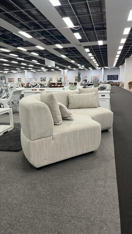 Clearance - Narla 2 Piece Sectional Lounge