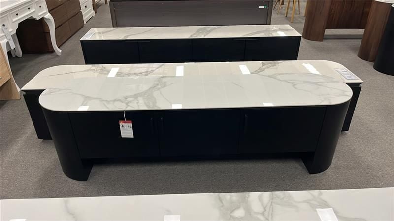 Clearance - Como 3 Door Entertainment Unit - Black