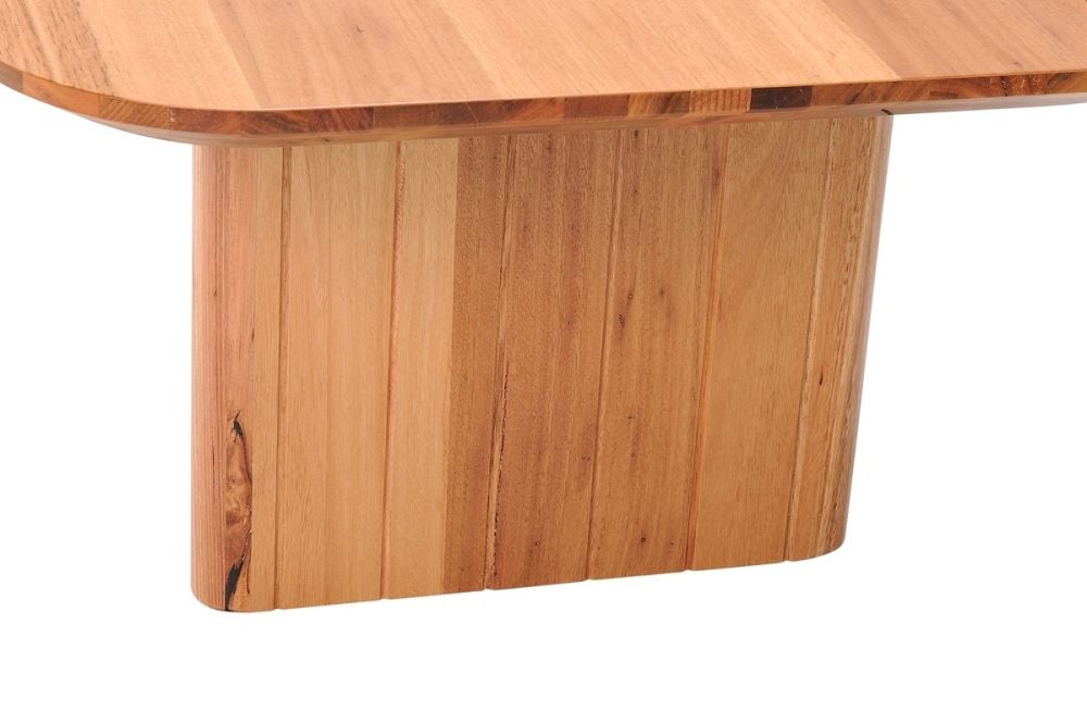 Minto 1400 Coffee Table
