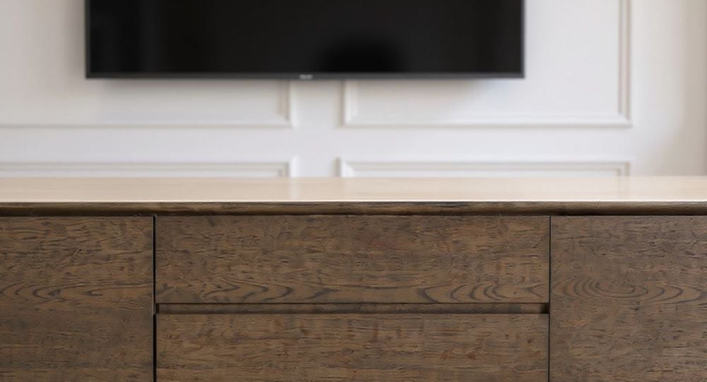Riviera 2200 Entertainment Unit