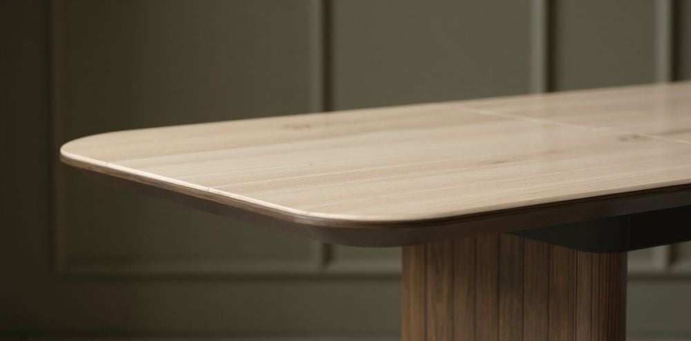 Riviera 1600-2000 Extension Dining Table