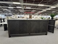 Grange 4 Door 2000 Buffet
