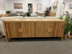 Ripple 2200 Buffet in Messmate