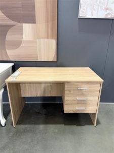 Clearance - Hugo 4x2 Desk - 3 Drawers