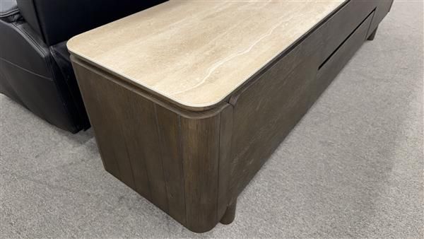 Clearance - Riviera 2200 Ent Unit