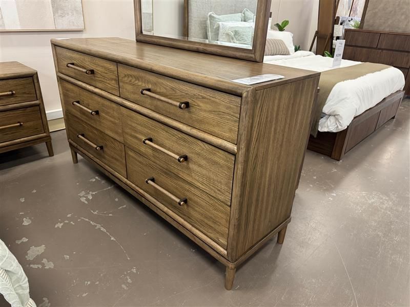 Clearance - Roanhowe Dresser & Mirror