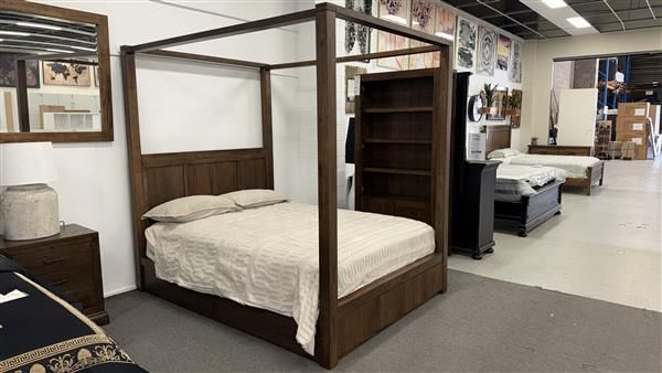 Limited Stock - Austin 4 Poster Queen Bed