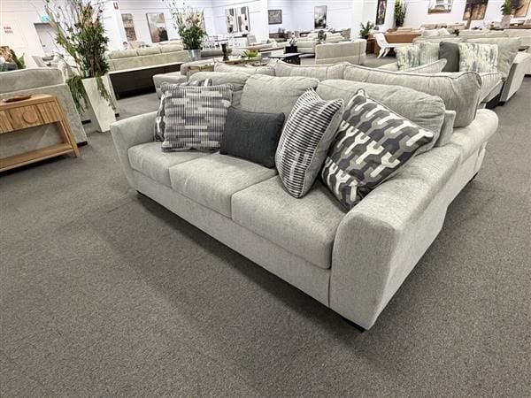 Clearance - Avenal Park 3 Seater Sofa