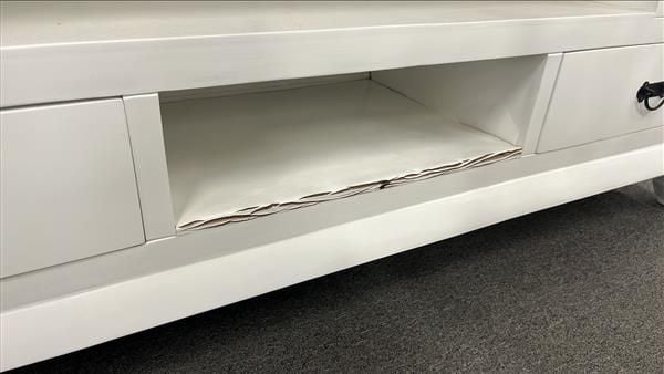 Clearance - Opium Entertainment Unit (Damaged shelf)