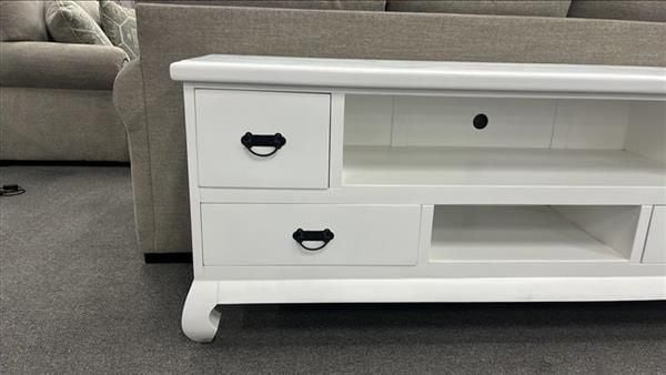 Clearance - Opium Entertainment Unit