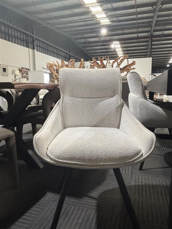 Limited Stock - Jensen 2600 Dining Table + 6 Kelsey Dining Chairs - Beige Fabric