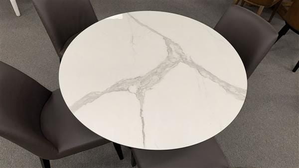 Clearance - Sienna 1100 Round Dining Table 4x Brussels Dining Chairs