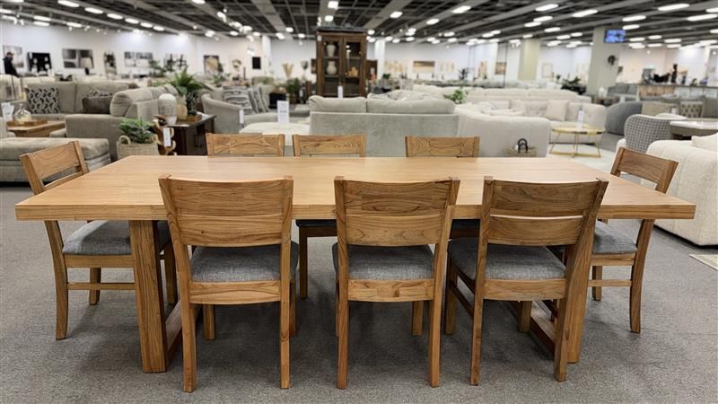 Clearance - Kildare 2600 Dining Table & 8X Kildare Dining Chairs