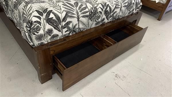 Clearance - Metro Queen Bed + Bedsides