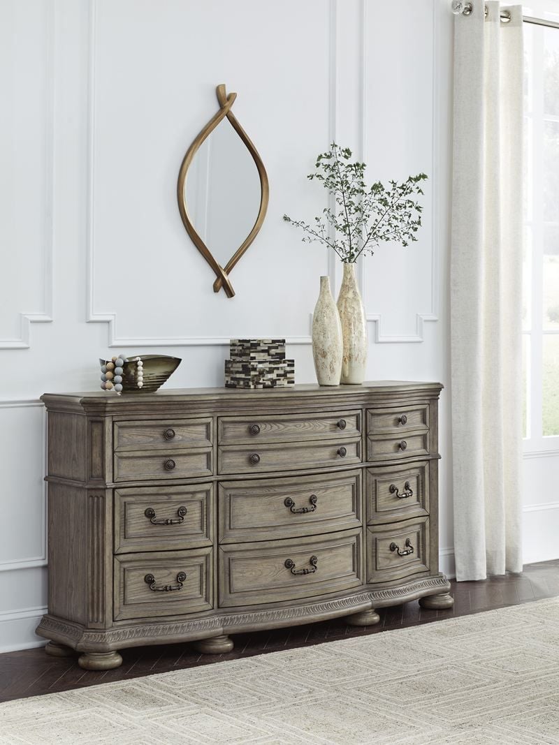 Ardenfield King Bedroom Suite With Dressing Table & Mirror