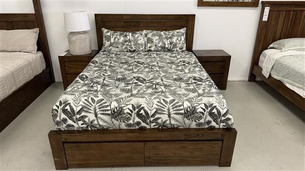 Clearance - Metro Queen Bed + Bedsides