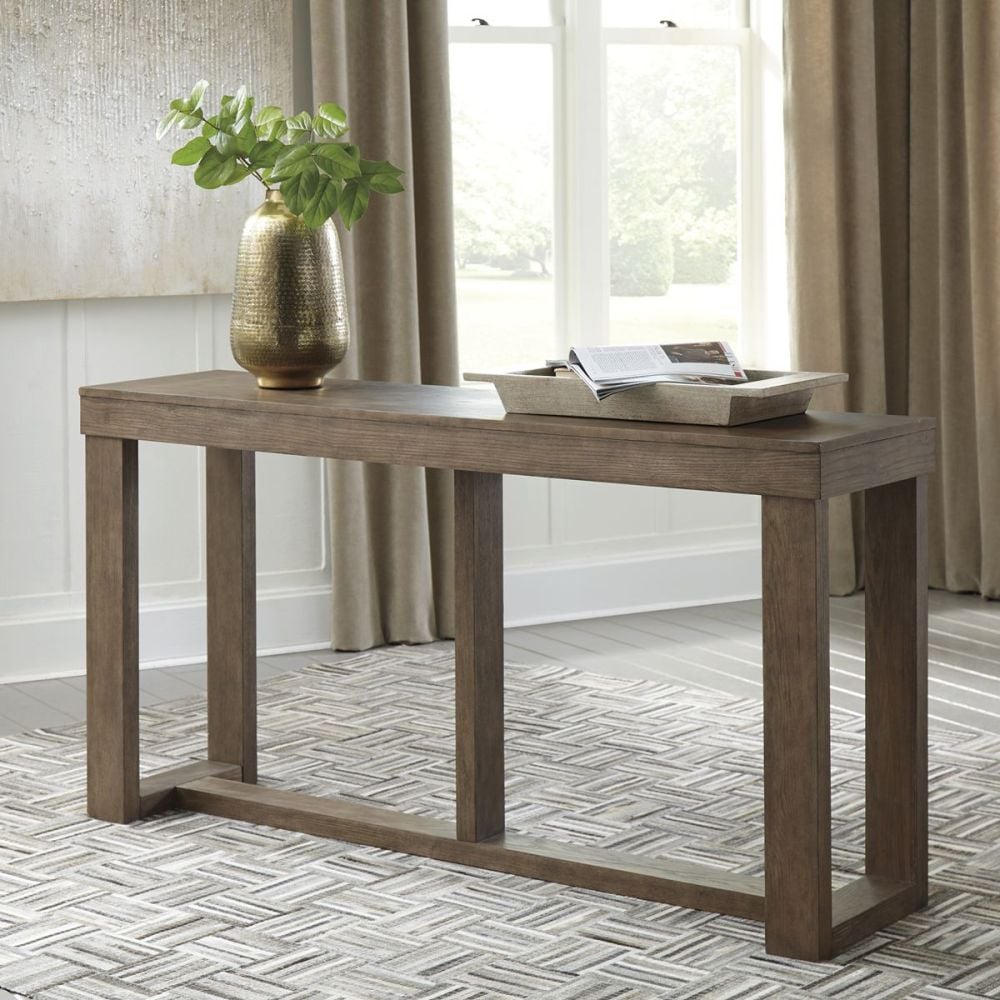 Cariton Hall Table
