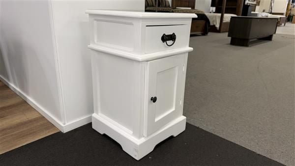 Limited stock - M Solid Door Bedside - LHF Handle