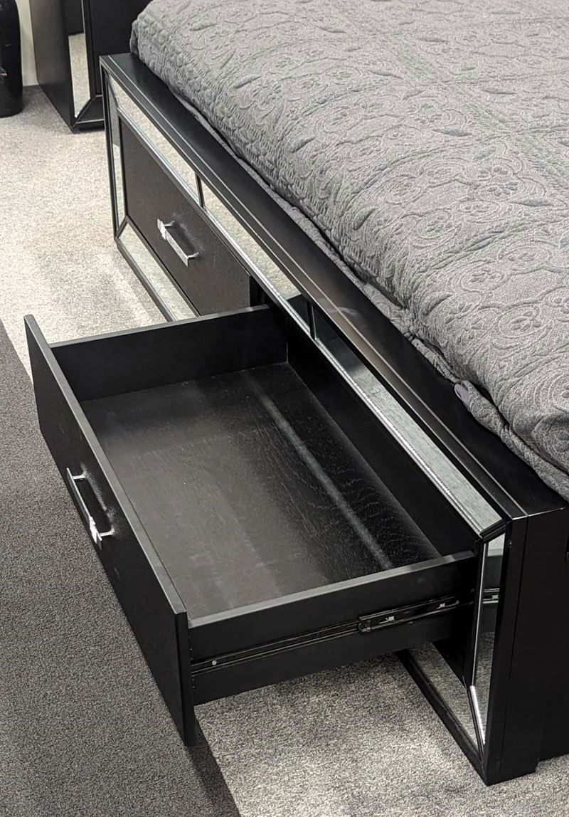 Cortana Queen Bed With Drawers - Black