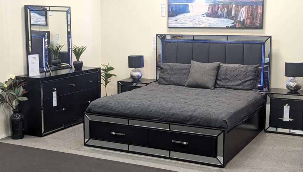 Cortana Queen Bed With Drawers - Black