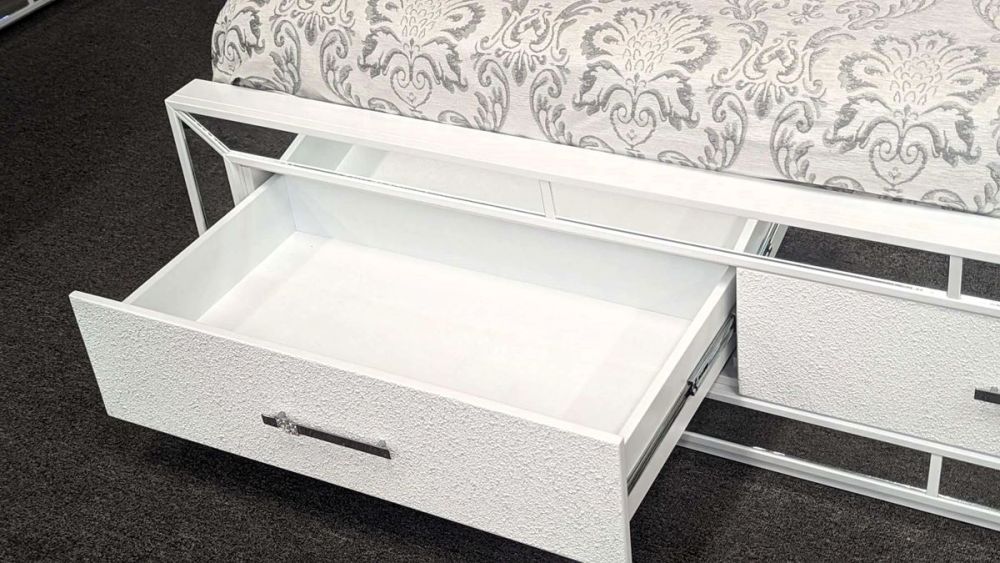 Cortana Queen Bed With Drawers - White
