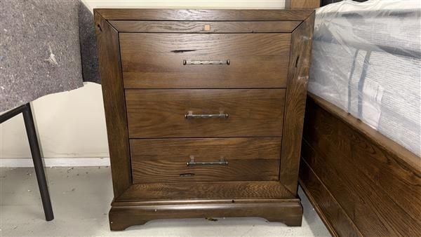Clearance - Karratha Queen Bed With 2x Bedsides