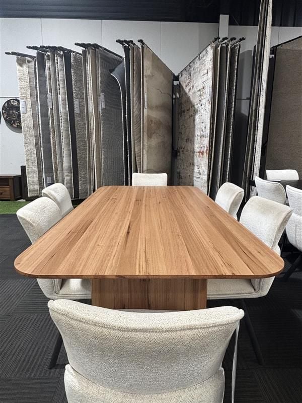 Clearance - Minto 1900 Dining Table + 6 Mavis Dining Chairs - Beige