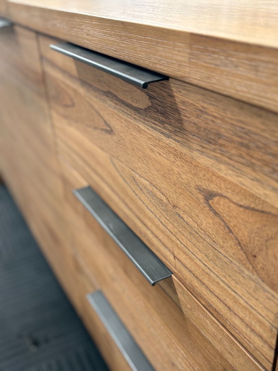 Clearance - 2 - Door Kildare Buffet - 3 Draw