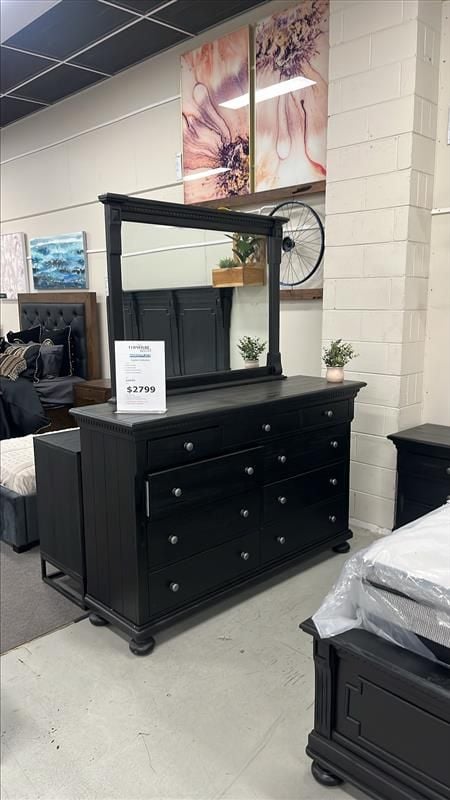 Clearance - Cayden King Bedroom Suite