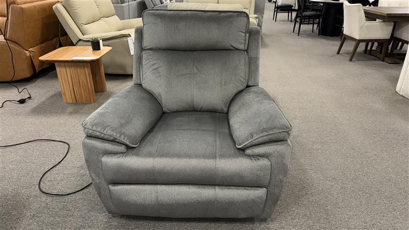 Clearance - Flynn Recliner Collection