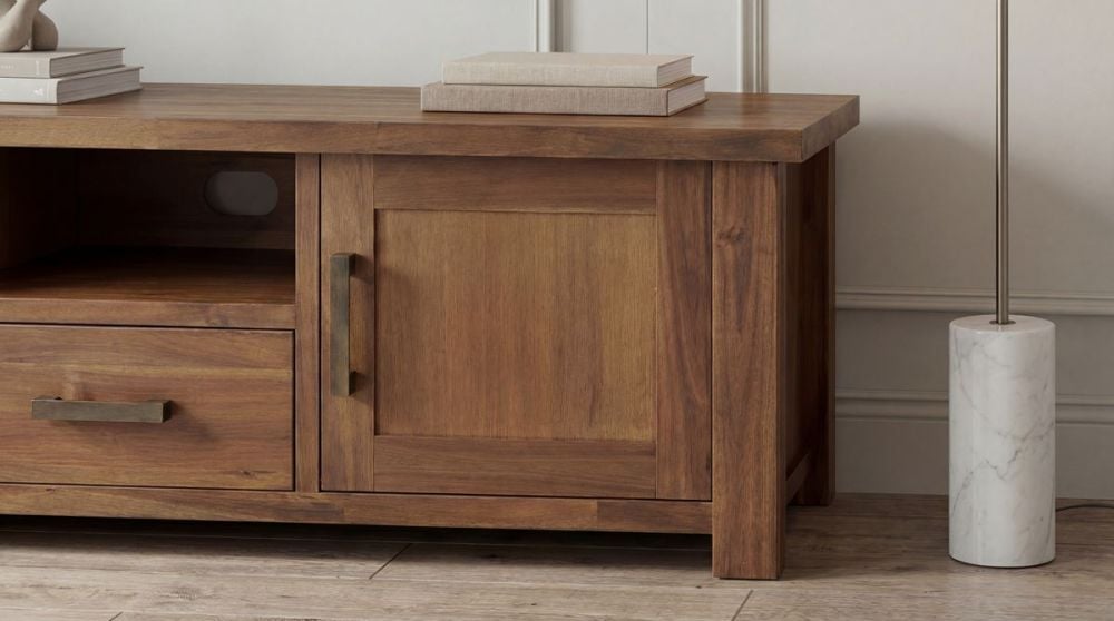 Lawson 1780 Medium Entertainment Unit