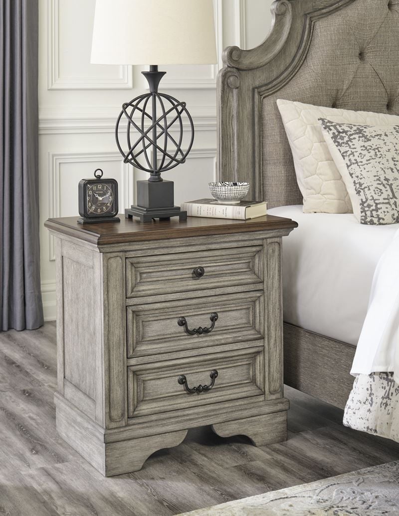 Lodenbay 5 Piece King Bedroom Suite With Dressing Table & Mirror