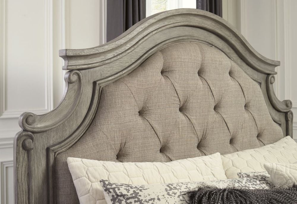 Lodenbay 5 Piece King Bedroom Suite With Dressing Table & Mirror