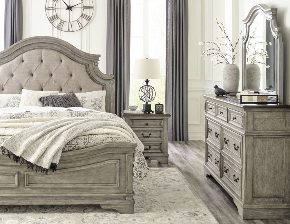 Lodenbay 5 Piece King Bedroom Suite With Dressing Table & Mirror