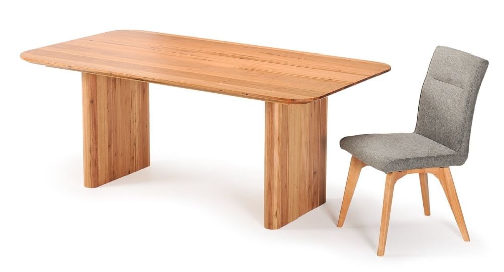 Minto 1900 Dining Table